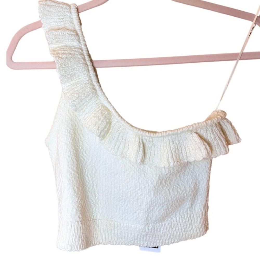 NWT Urban Outfitters Cream One-Shoulder Cropped Knit Top